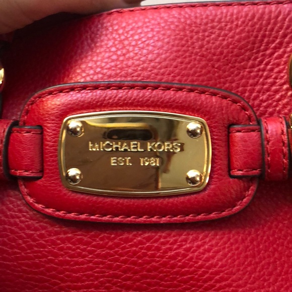 Michael Kors purse - Picture 2 of 7